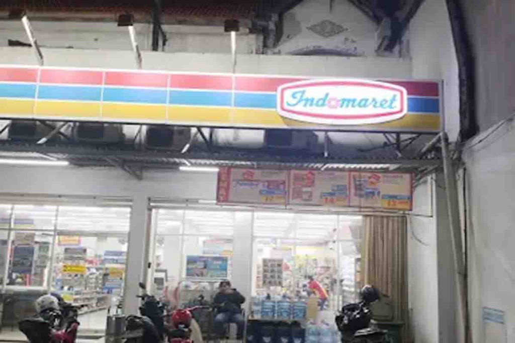 Minimarket Indomaret di Desa Temu