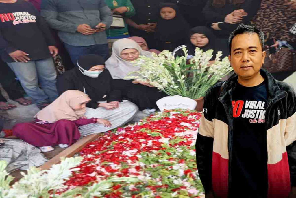 Makam almarhum Muhammad Sholeh alias Cak Sholeh