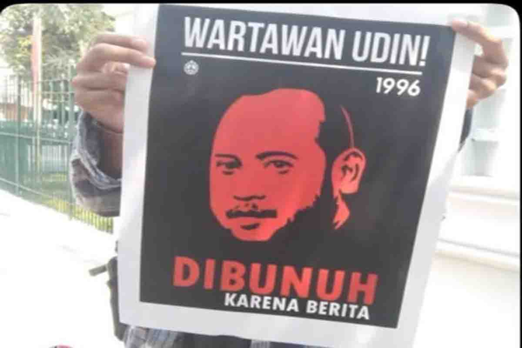 Poster Udin