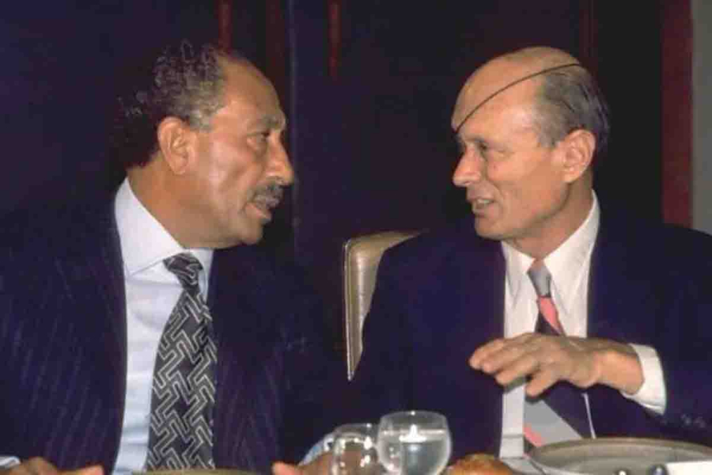 Pertemuan Anwar Sadat dengan Moshe Dayan
