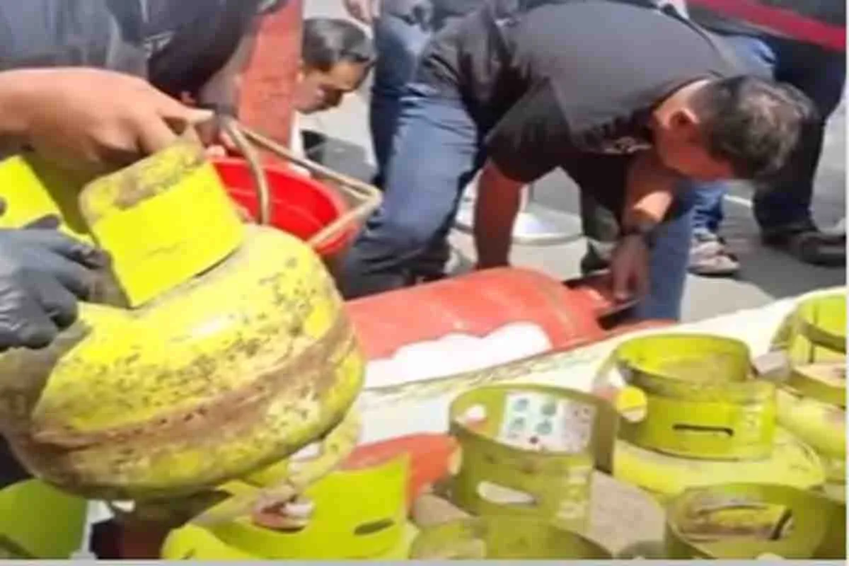 Warga Desa Kapas Bojonegoro Dipidana 4 bulan dalam Kasus Oplos LPG Subsidi