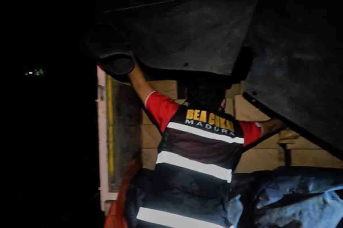 Sopir Truk Pengangkut Rokok Ilegal Divonis 1 Tahun 3 Bulan di Bangkalan