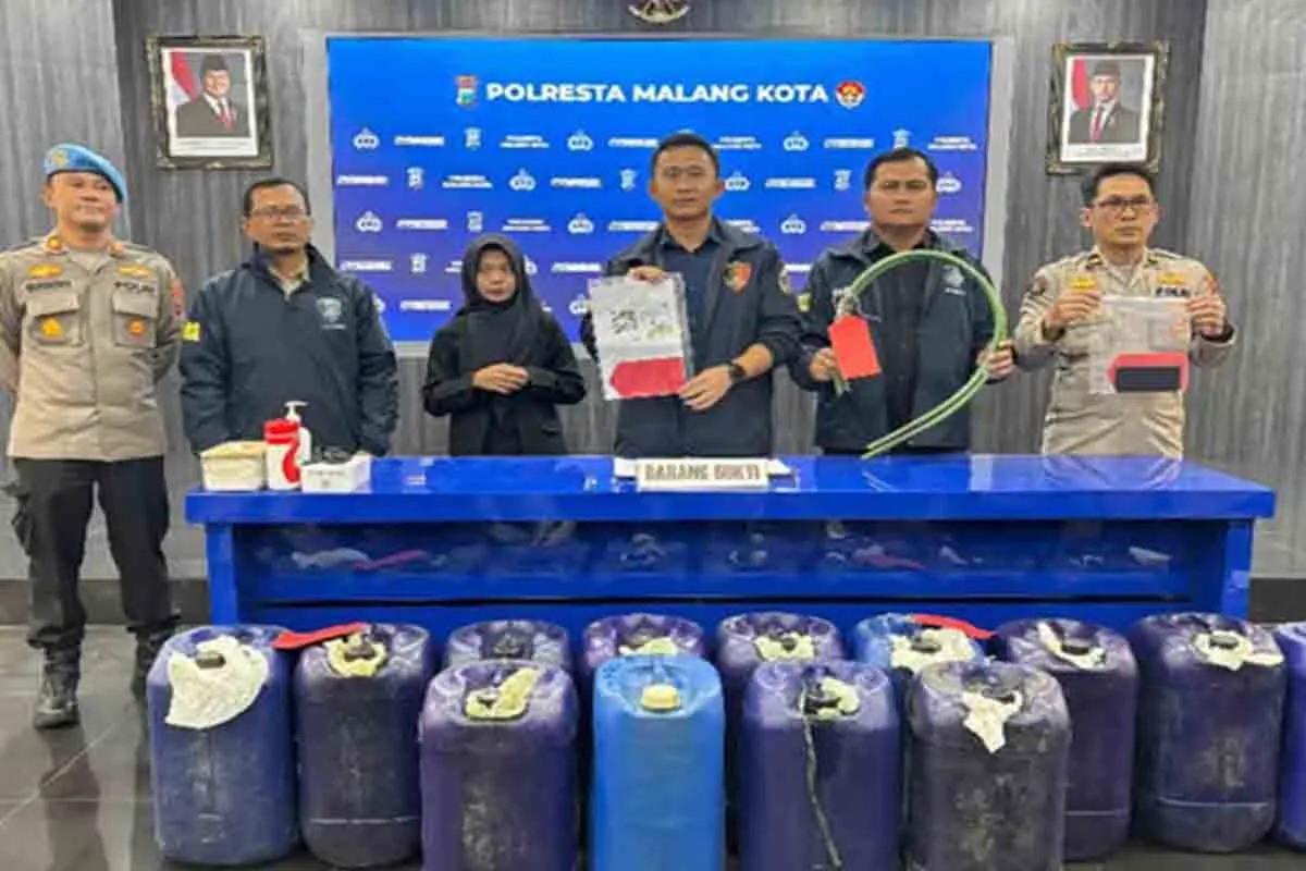 Bagus dan Arifin Pakai Barcode Orang Lain untuk Beli Pertalite di SPBU Kasin