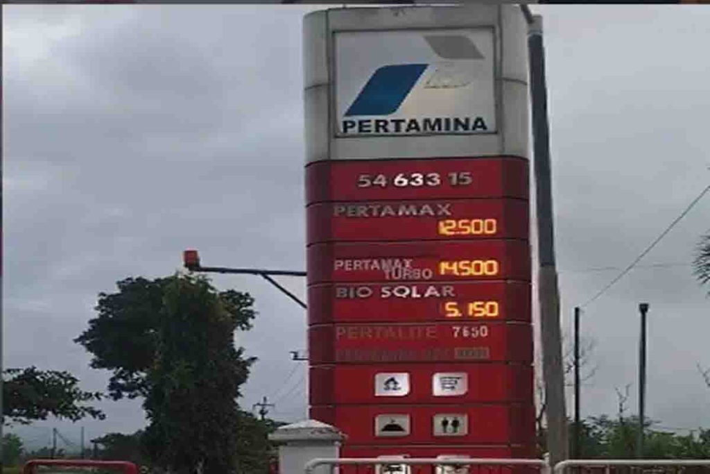 SPBU 54.633.15 di Jalan Raya Panekan, Desa Tawanganom, Kabupaten Magetan,