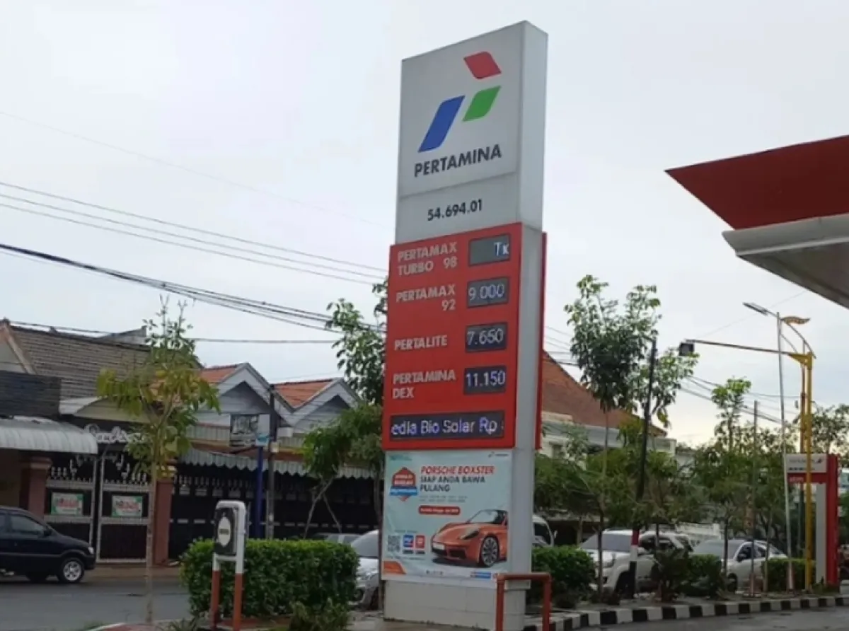 SPBU 5469401 di Jalan Trunojoyo, Desa Kolor