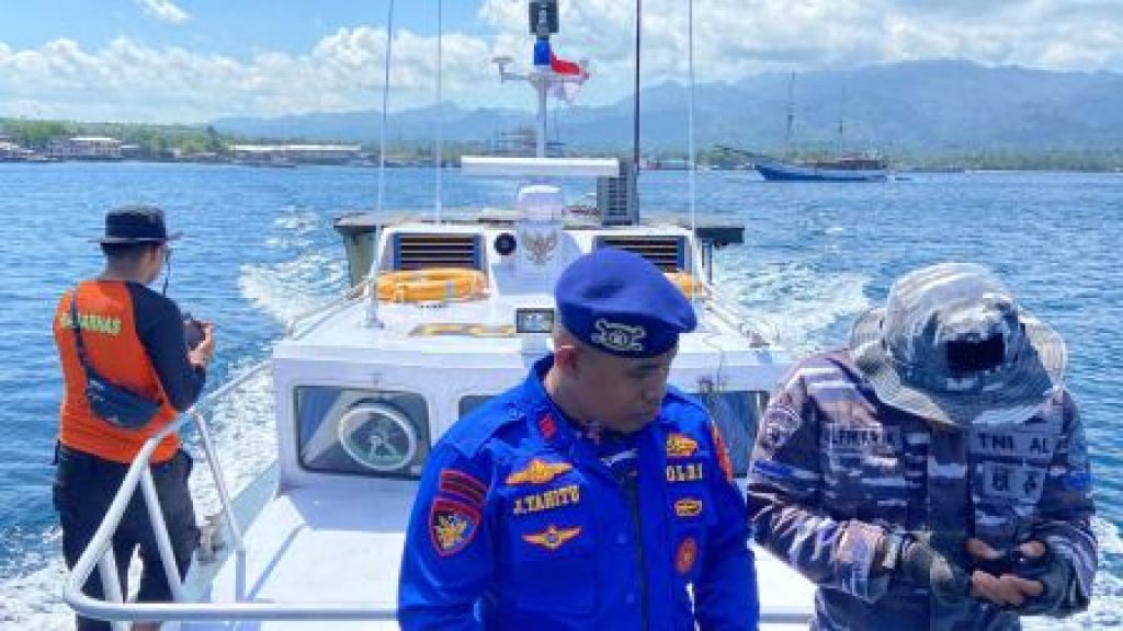Pencarian nelayan hilang kontak di Perairan Nusa Laut