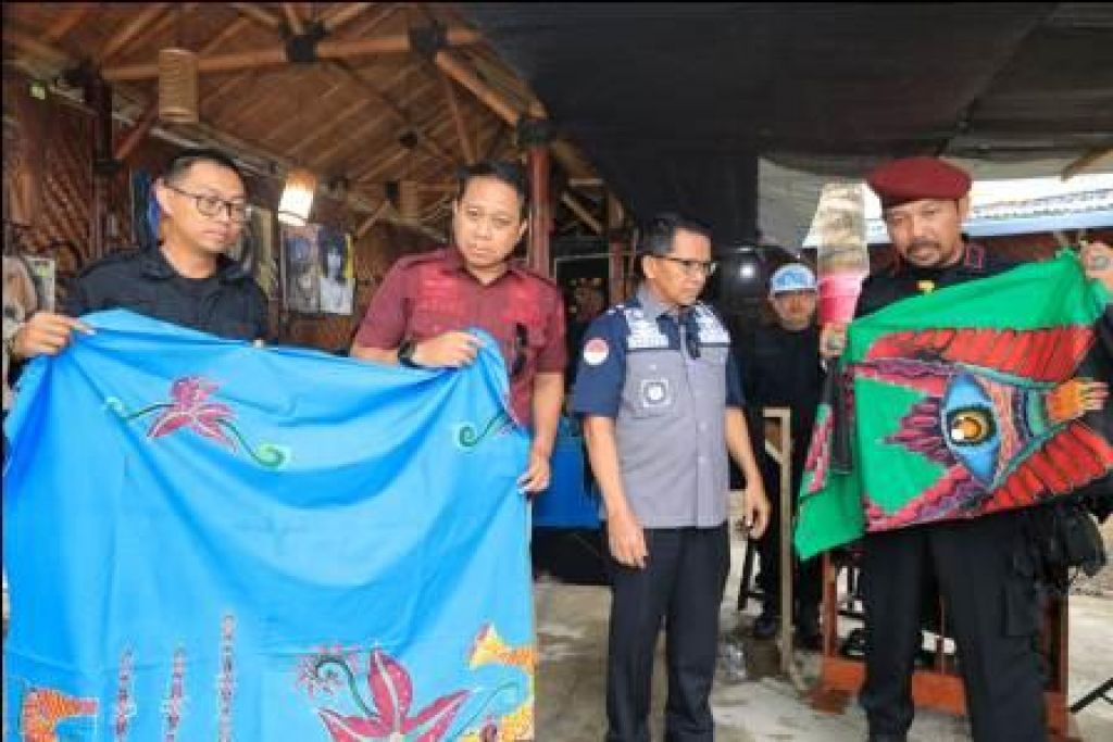  Kunjungan ke Galeri L'SIMA untuk meresmikan Motorwash Lowokwaroe 1918 