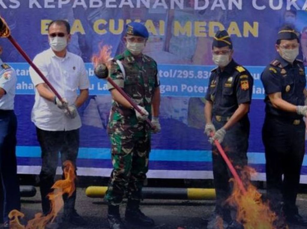 Pemusnahan barang hasil penindakan bernilai ratusan juta rupiah di wilayah Medan.