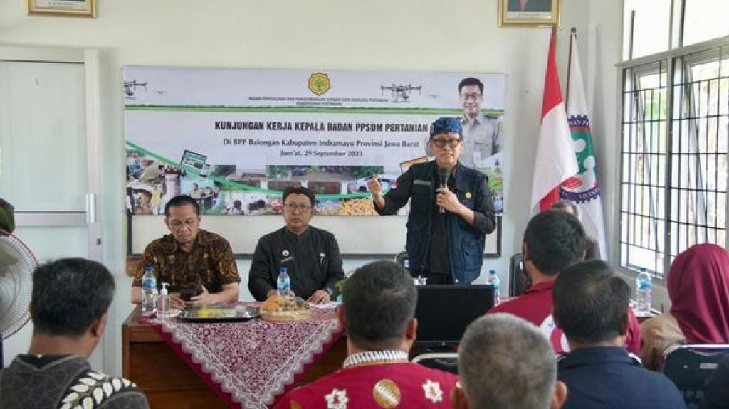Kepala BPPSDMP memberikan motivasi dan memaparkan kontribusi nyata pertanian terhadap pertumbuhan ekonomi.