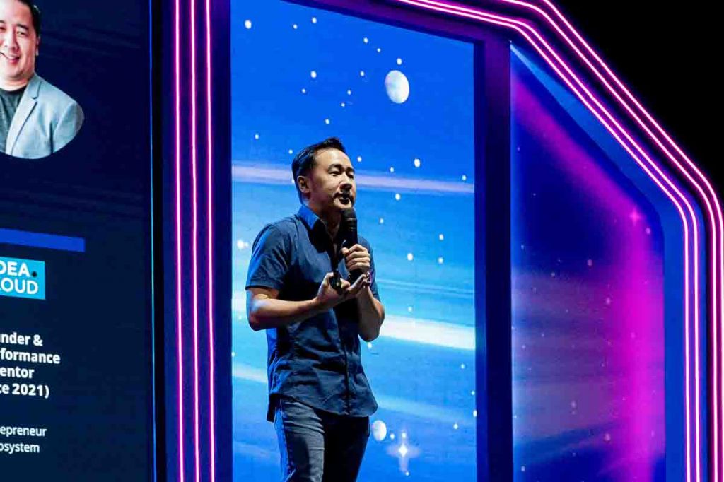 Digital expert sekaligus CEO & Founder Tribelio.com, Denny Santoso