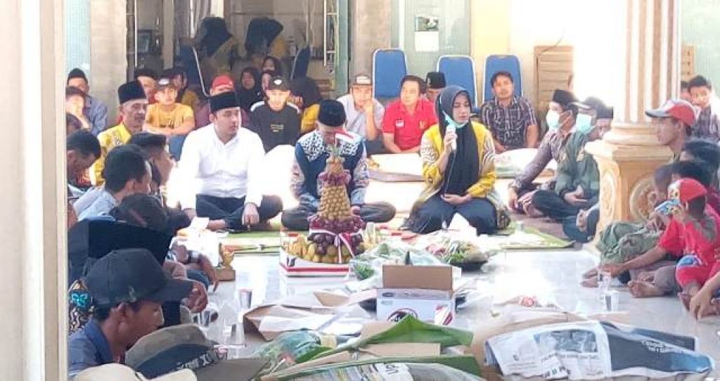 Sedekah Bumi di Desa Sembung