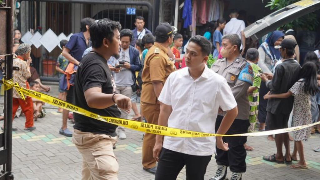 Olah TKP kasus pembunuhan di Kecamatan Sedati, Kabupaten Sidoarjo