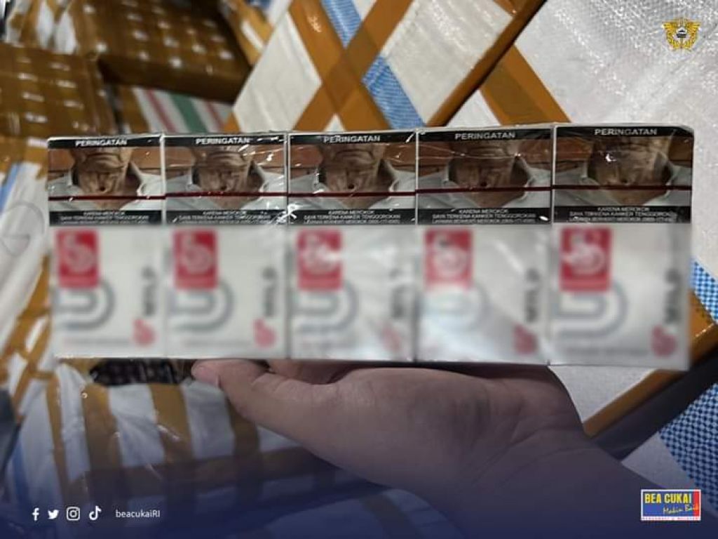 Operasi gempur rokok ilegal