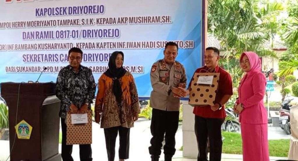 Kegiatan Pamit Kenal Kapolsek Driyorejo, Danramil Driyorejo, dan Sekcam Driyorejo