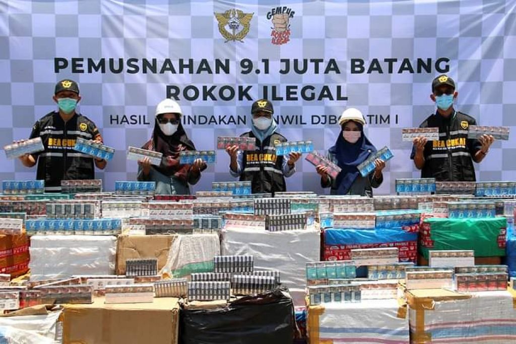 Pemusnahan rokok ilegal