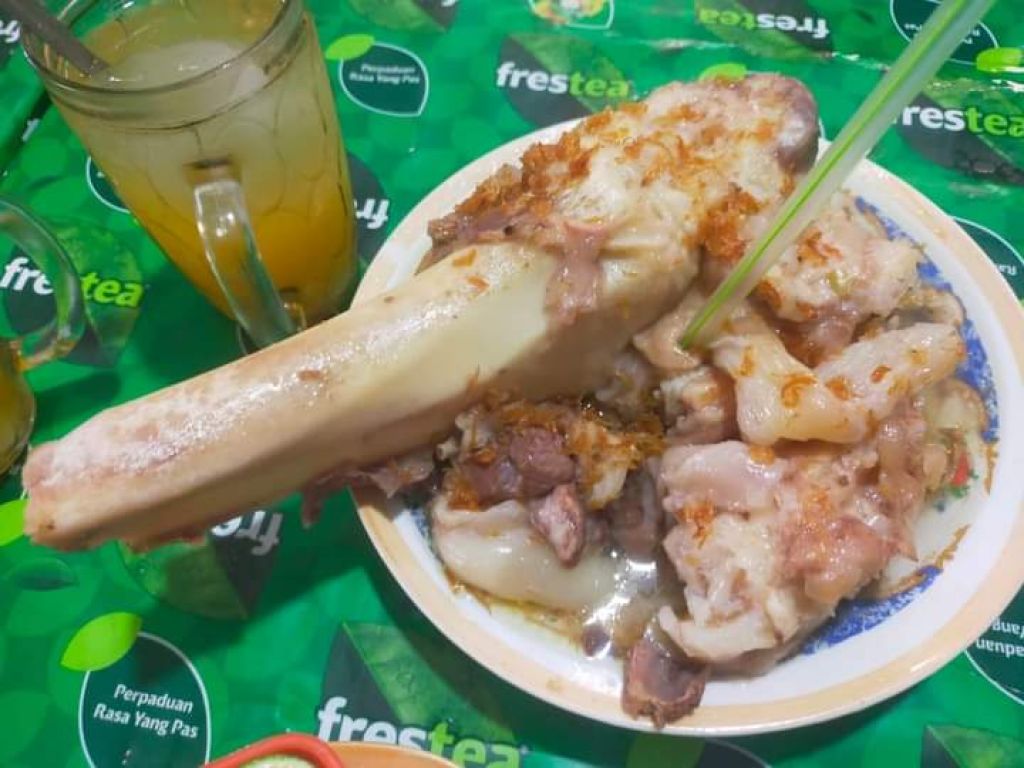 Kaldu sumsum super Al Ghozali