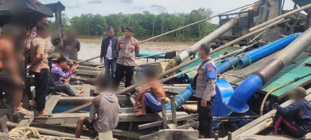 Penertiban tambang ilegal