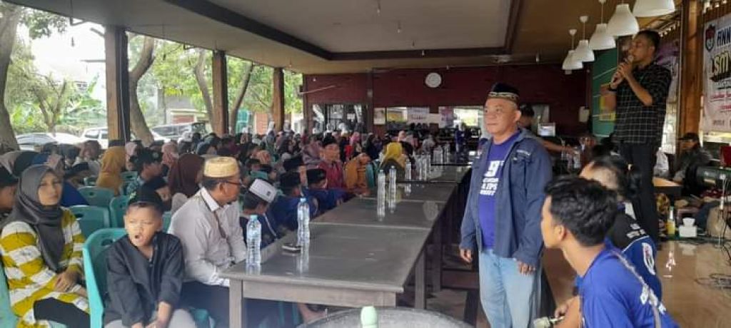 HUT LSM FPSR ke-9 di Warung Sambal Ijo