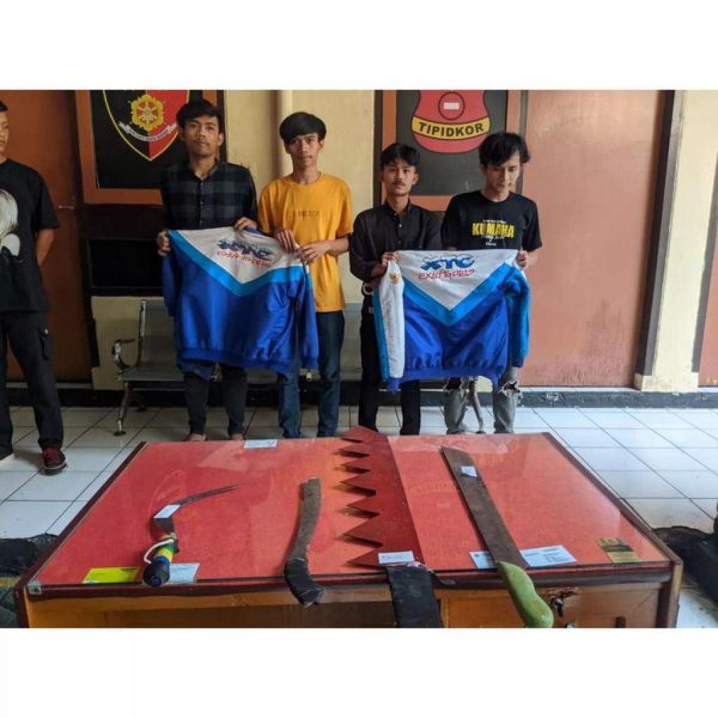 Gerombolan bermotor 