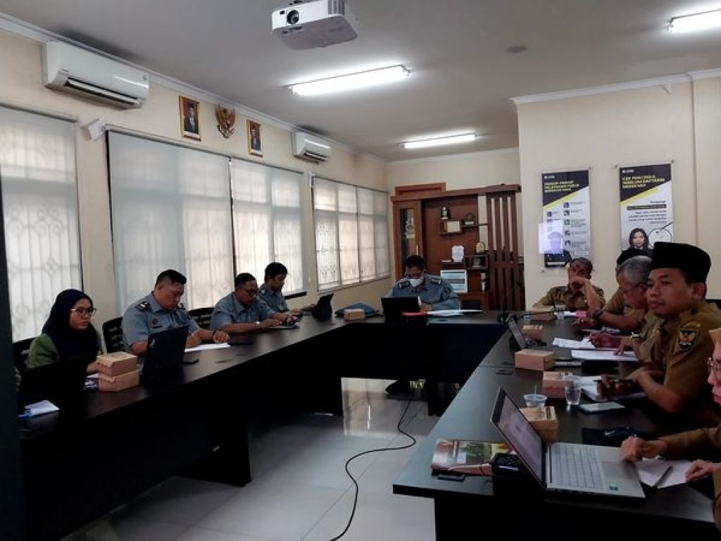 Harmonisasi, Pembulatan dan Pemantapan Konsepsi terhadap dua Rancangan Produk Hukum Daerah di wilayah Jatim