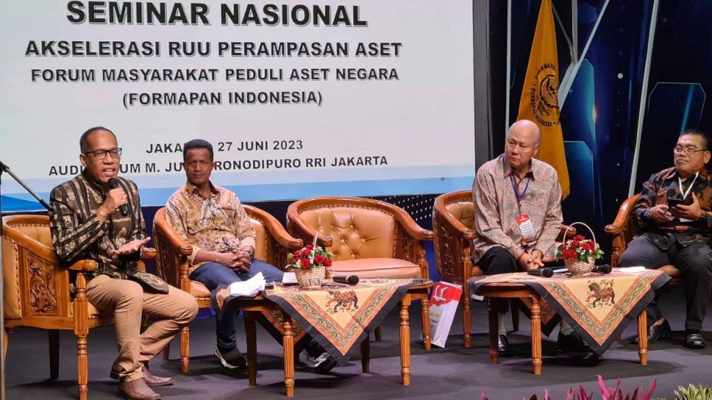 Seminar Nasional Akselerasi RUU Perampasan Aset, Forum Masyarakat Peduli Aset Negara
