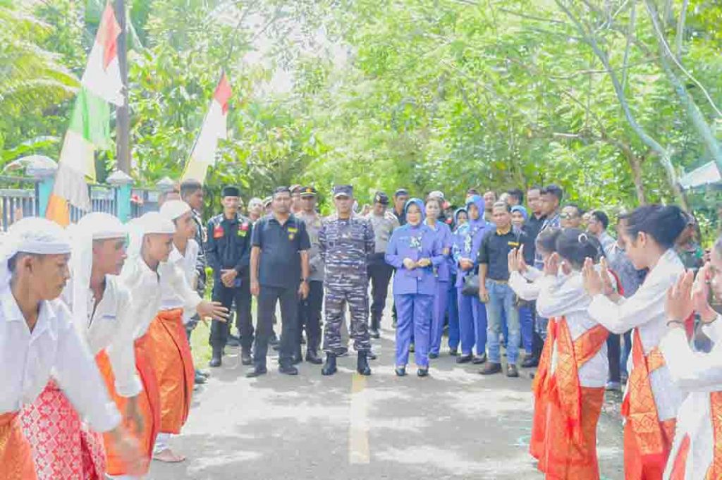 Brigjen TNI (Mar) Said Latuconsina M.M., M.T., M.Tr. Opsla gencarkan Gerakan Anti Narkoba pada generasi muda dan masyarakat Desa Rohomoni