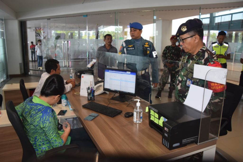 Operasi Gabungan PAS khusus bagi para pegiat Bandara di Terminal l Bandara Internasional Juanda