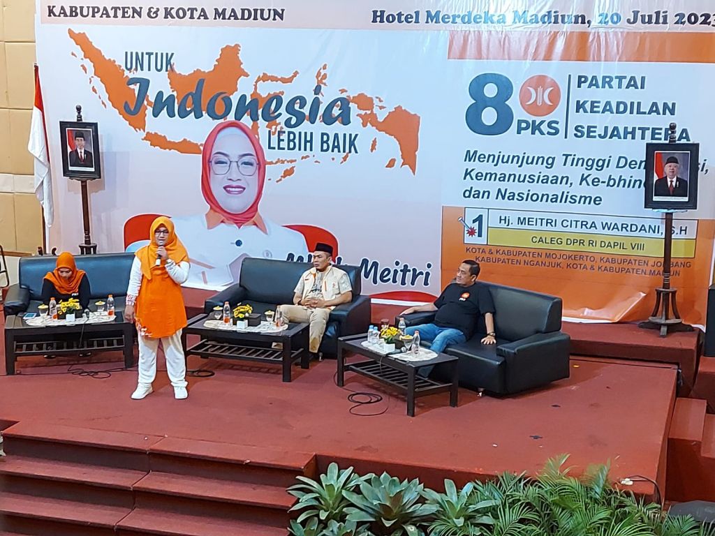 Konsolidasi bersama Meitri Citra Wardani