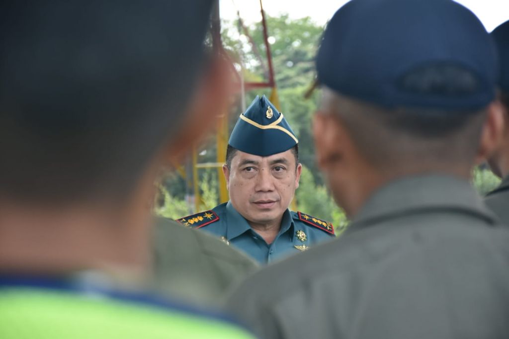 Kolonel Laut (P) Ma'arif