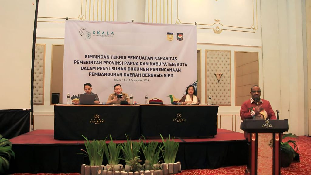 Bimbingan teknis dilaksanakan oleh Tim Teknis Informasi Pembangunan Daerah Ditjen Bina Pembangunan Daerah