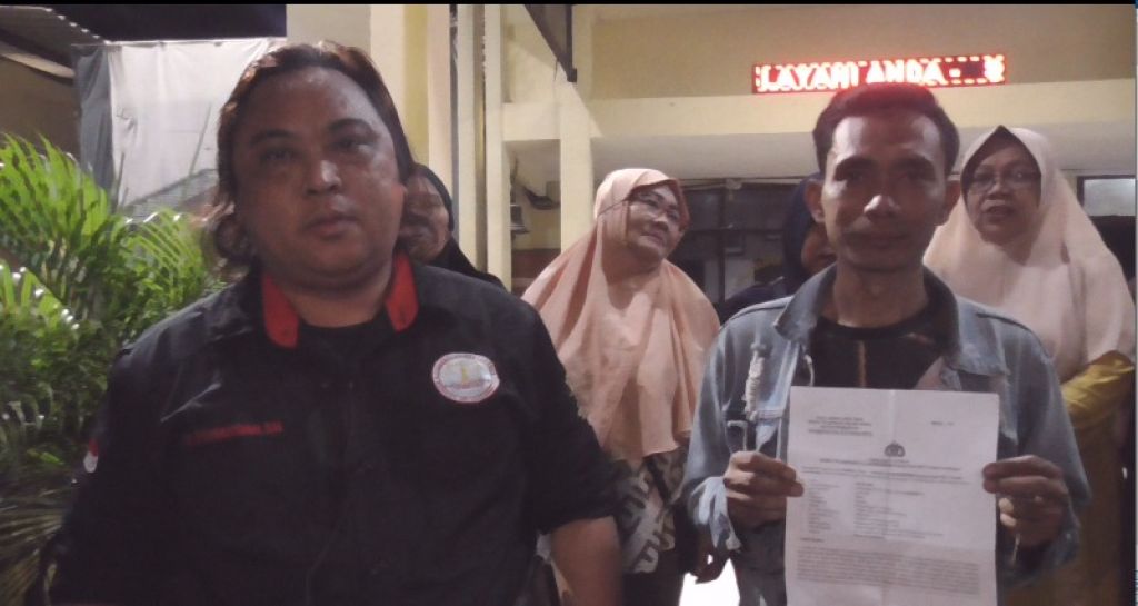 Budiyono bersama Kuasa Hukumnya, Dodik Firmansyah