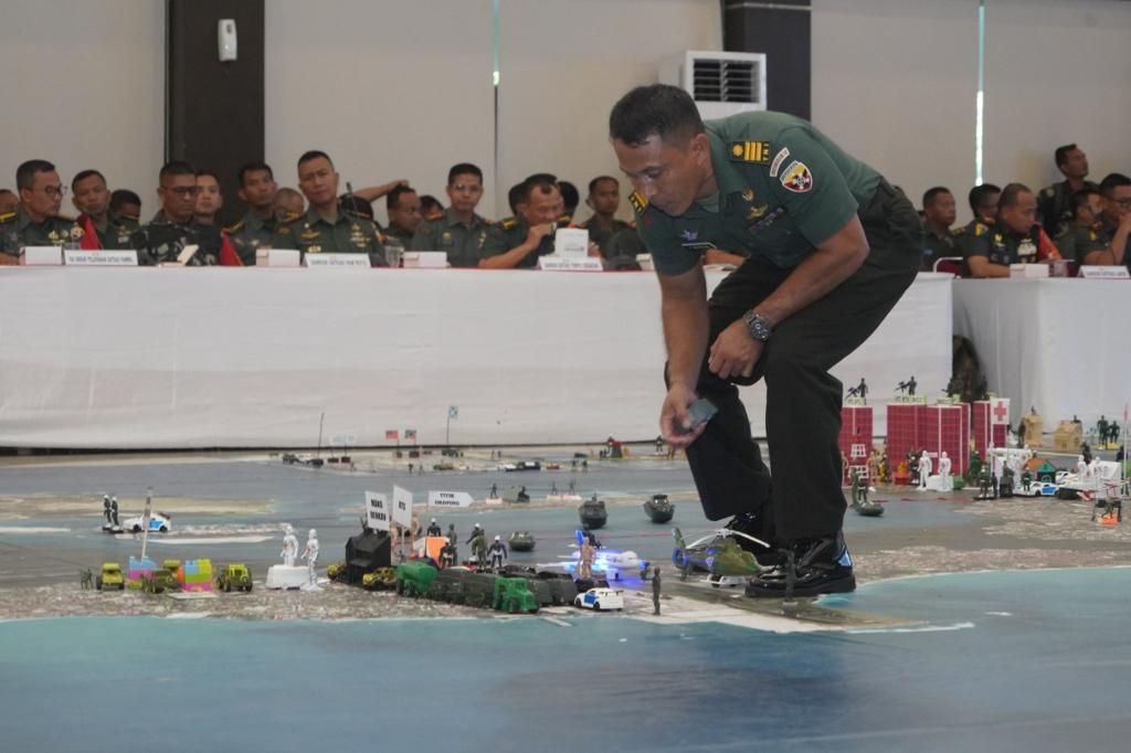 Tactical Floor Game (TFG) bertempat di Aula Supardi Makodam IX/Udayana