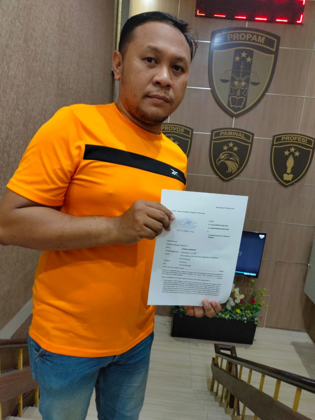Hendra Kurniawan mengadukan Kombes Pol Deddy Foury Millewa ke Propram Polda Jawa Timur