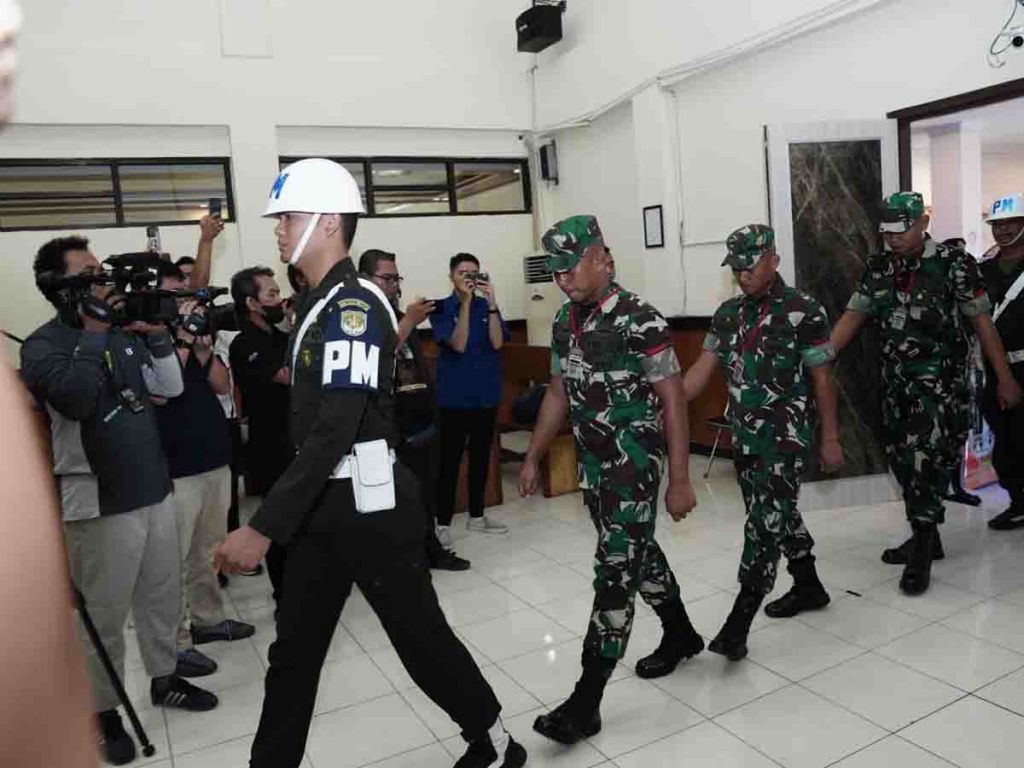 Sidang dalam perkara pembunuhan terhadap Imam Masykur 