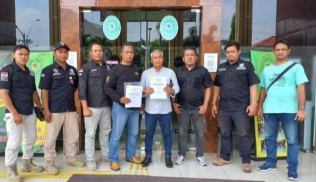 AA Afandi selaku Kuasa Hukum MB dan MAS saat mengajukan praperadilan