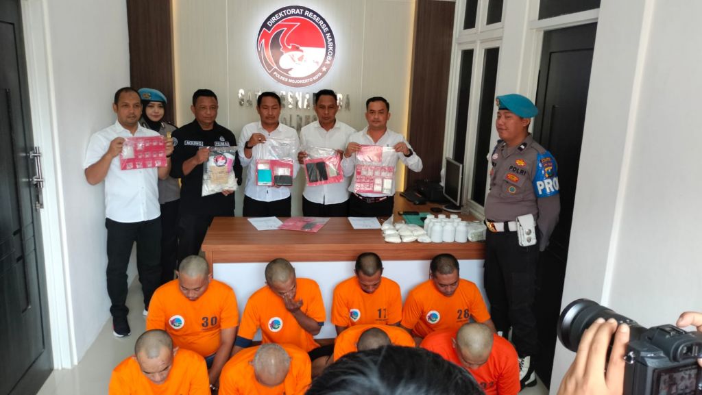 Satresnarkoba Polresta Mojokerto merilis ungkap kasus narkoba