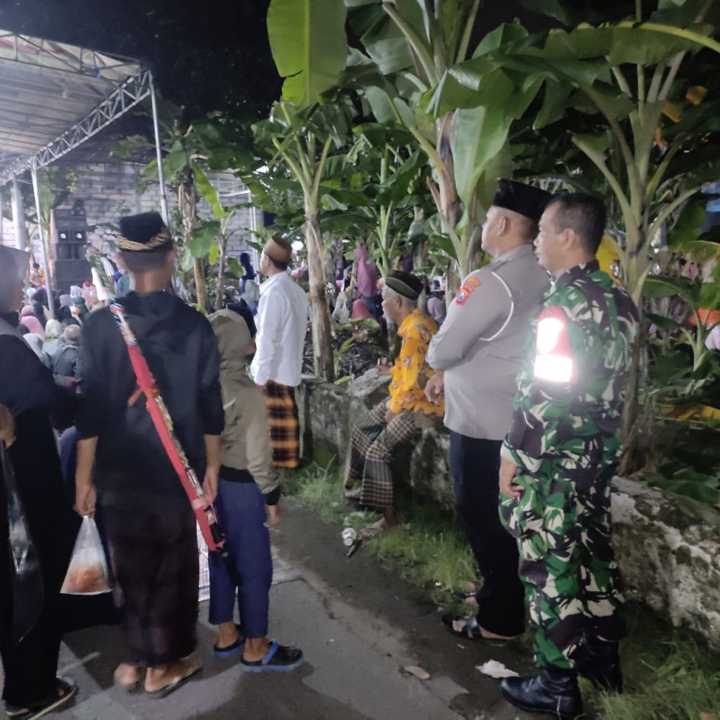 Acara Ruwatan Desa Kebaron