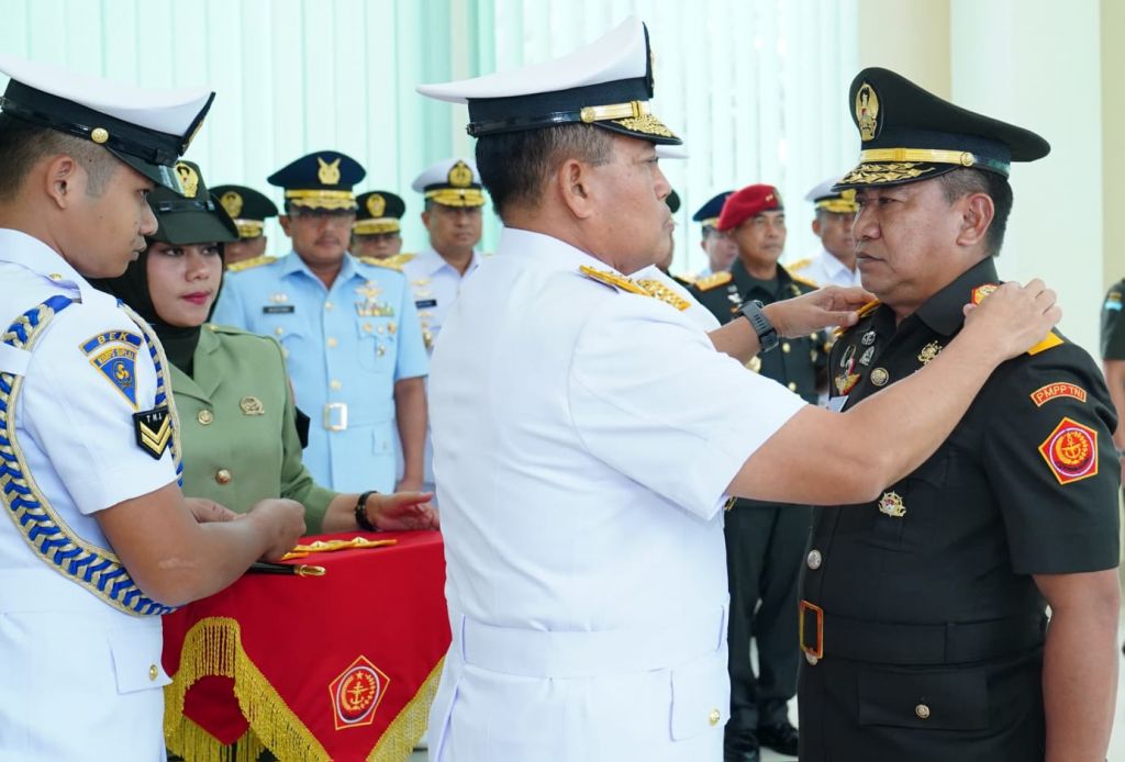 Serah terima Jabatan Komandan Pusat Misi Pemelihara Perdamaian