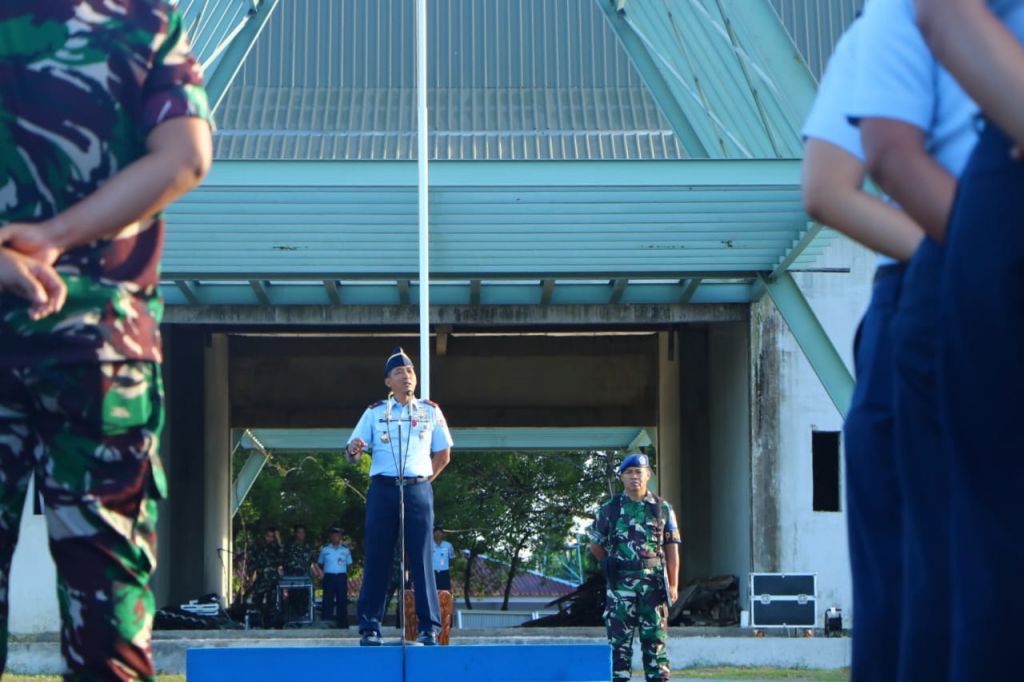 Marsma TNI Bonang Bayuaji saat mengambil Apel Khusus