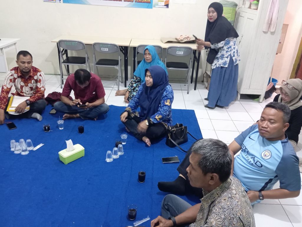 Rapat media warga dengan pihak PDAM Surya Sembada