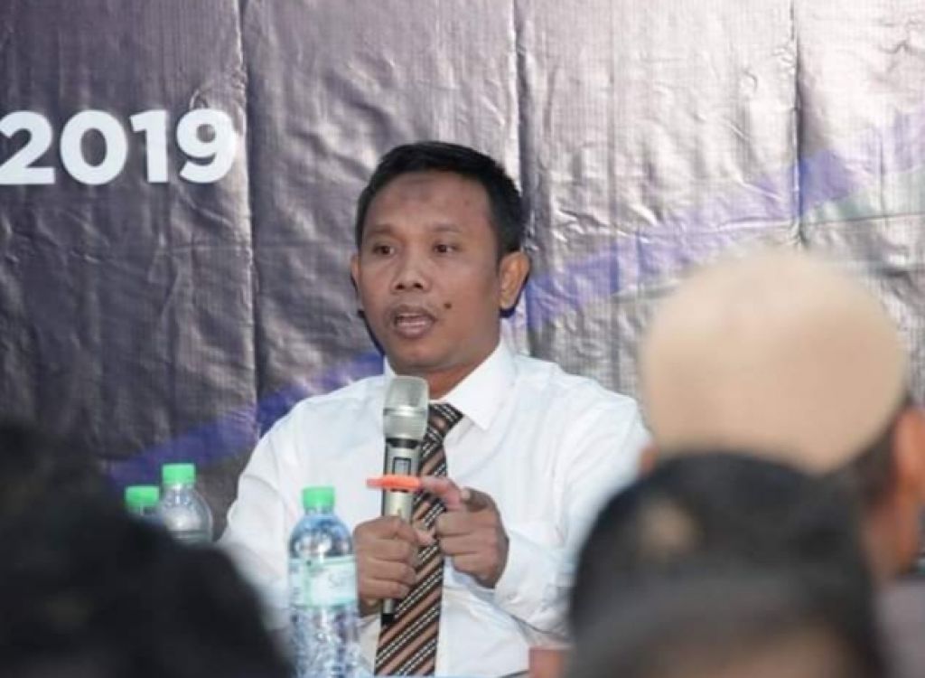 Ahmad Khozinudin