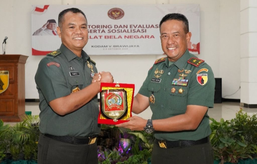 Brigjen TNI Terry Tresna Purnama dan Mayjen TNI Tandya Budi R