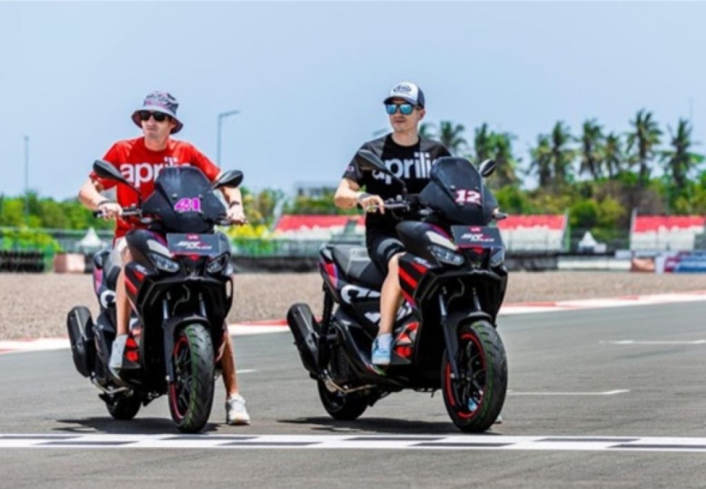Aprilia Real Team 