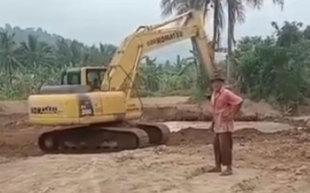 Tambang di kawasan Parak Buruk Anak Air, Koto Tangah