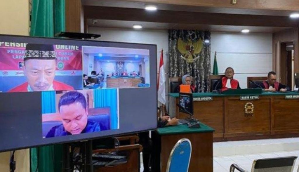 Sidang vonis Bripka Sujoko di PN Tuban