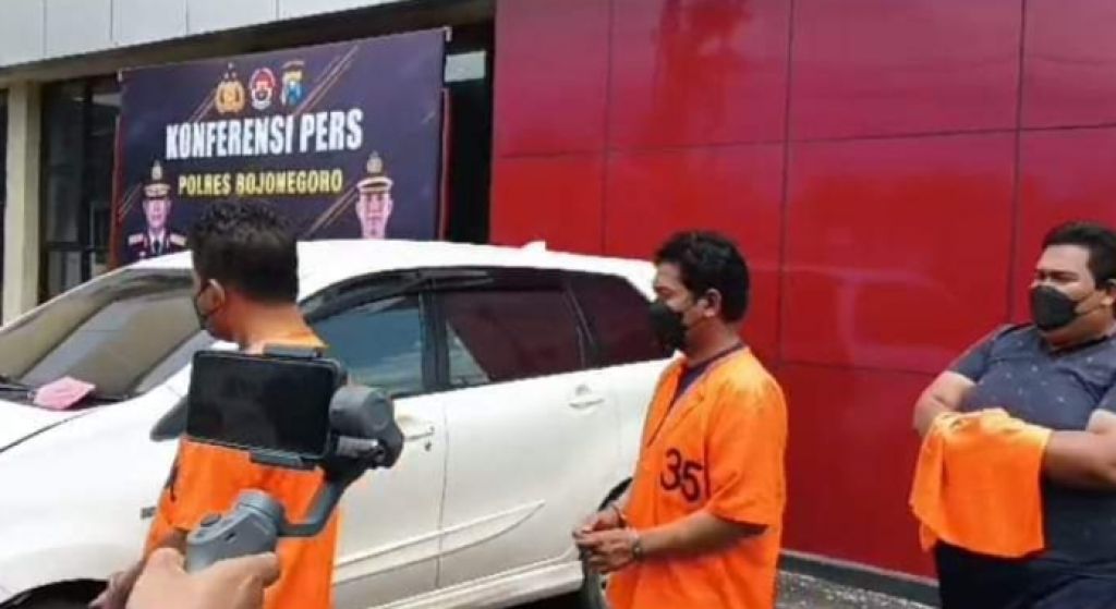 Para tersangka di Mapolres Bojonegoro