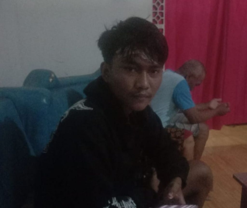 Tampak kepala Septyan Andi diperban usai bocor karena dianiaya