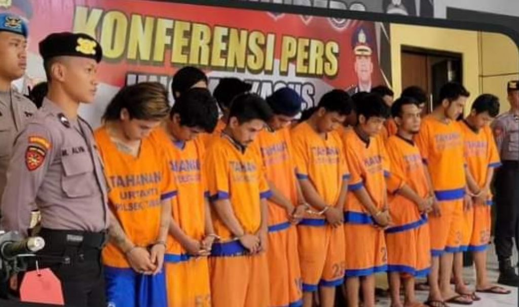 Para tersangka kasus 3C
