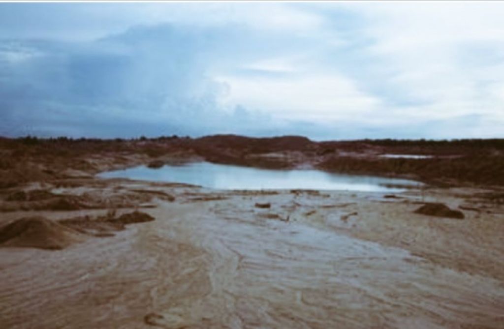 Bekas penambang timah di Kampung Menjelang Baru, Kecamatan Muntok.