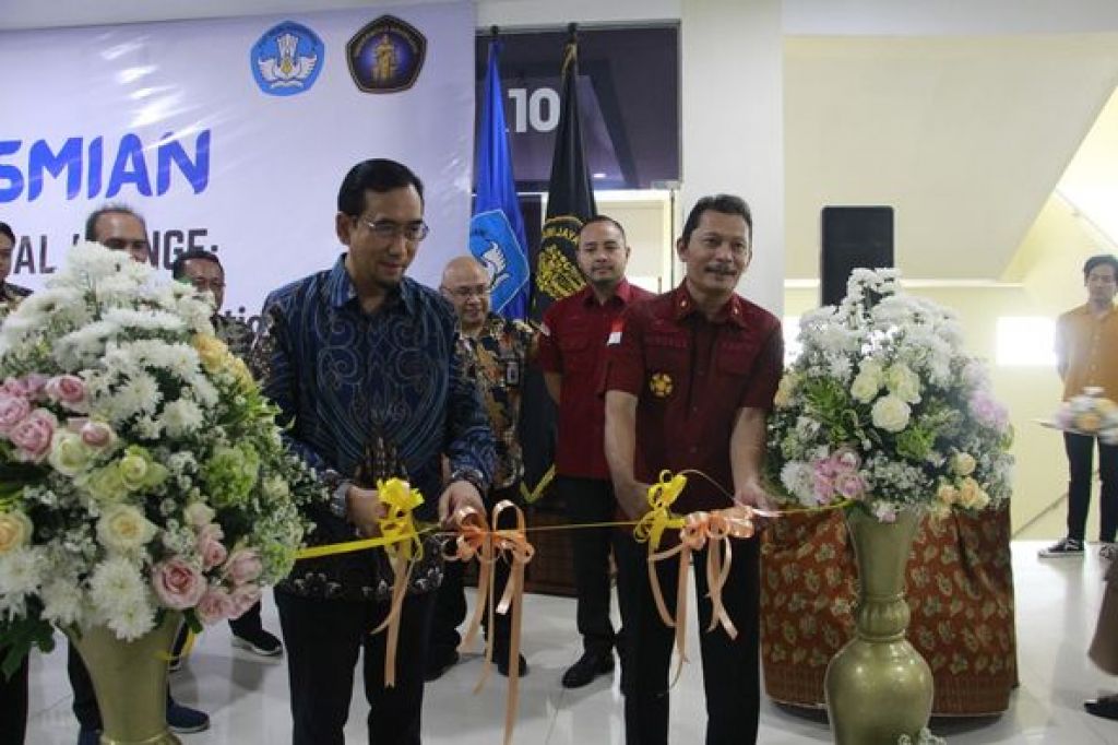 Launching Immigration Corner dan Eazy Intal